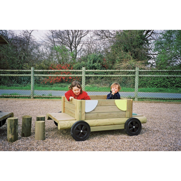 Train en bois