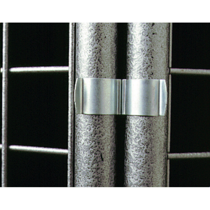 Détail clip // Assemblez efficacement // et simplement tous vos // pans de grille...