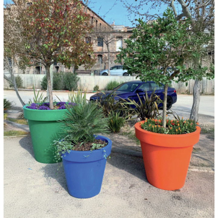 Jardinière en plastique recyclé Alvium