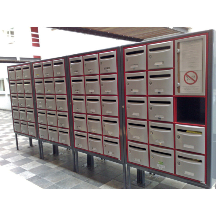 Piètement pour boîte aux lettres