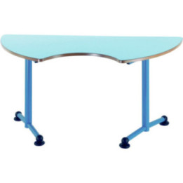Papillon : table forme curviligne sur base demi-ronde.