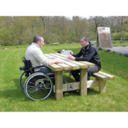 Table pique-nique bois accès Plus PMR