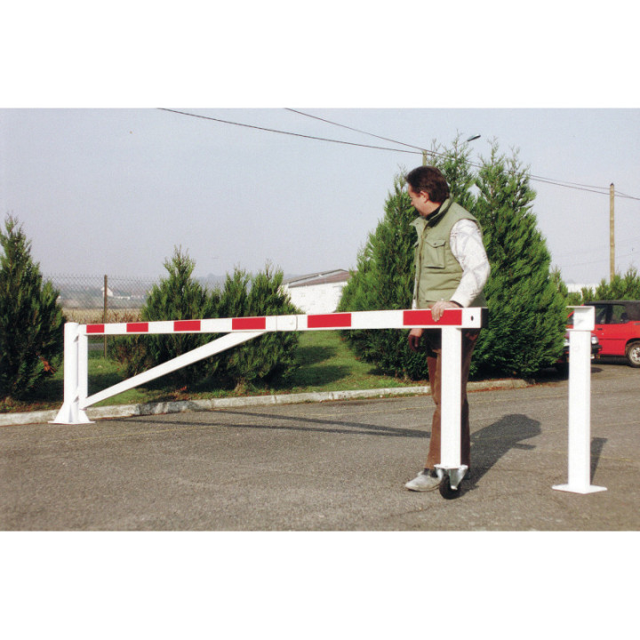 Barrière pivotante acier sur roulette