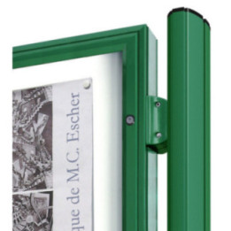 Poteau Quatro plus pour vitrine