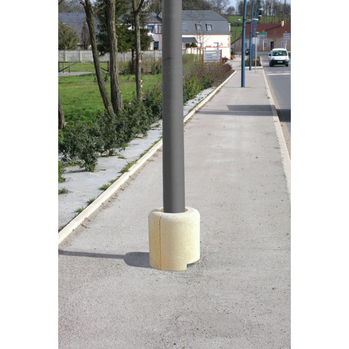 Protection béton candélabre