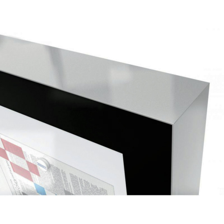 Vitrine extérieure Edge 80
