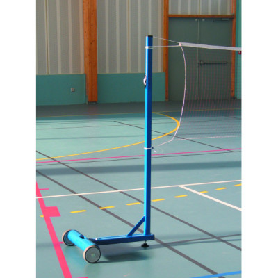 Poteau de badminton mobile
